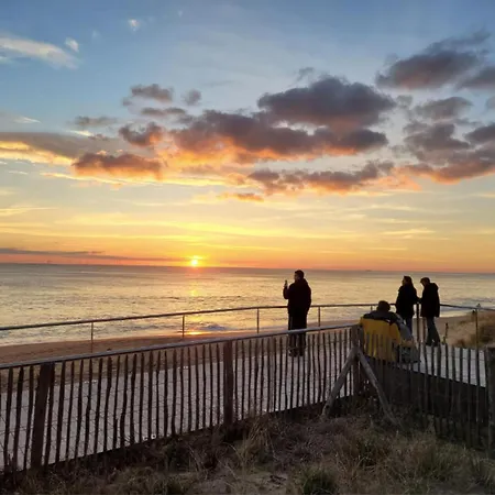 Superb Close To The Sea In
